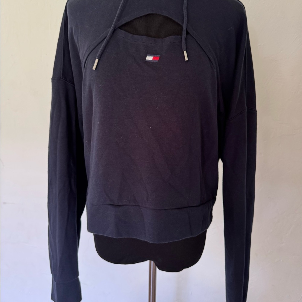 Tommy Hilfiger Cropped Hoodie Pullover Chest Cutout Long Sleeve Top
